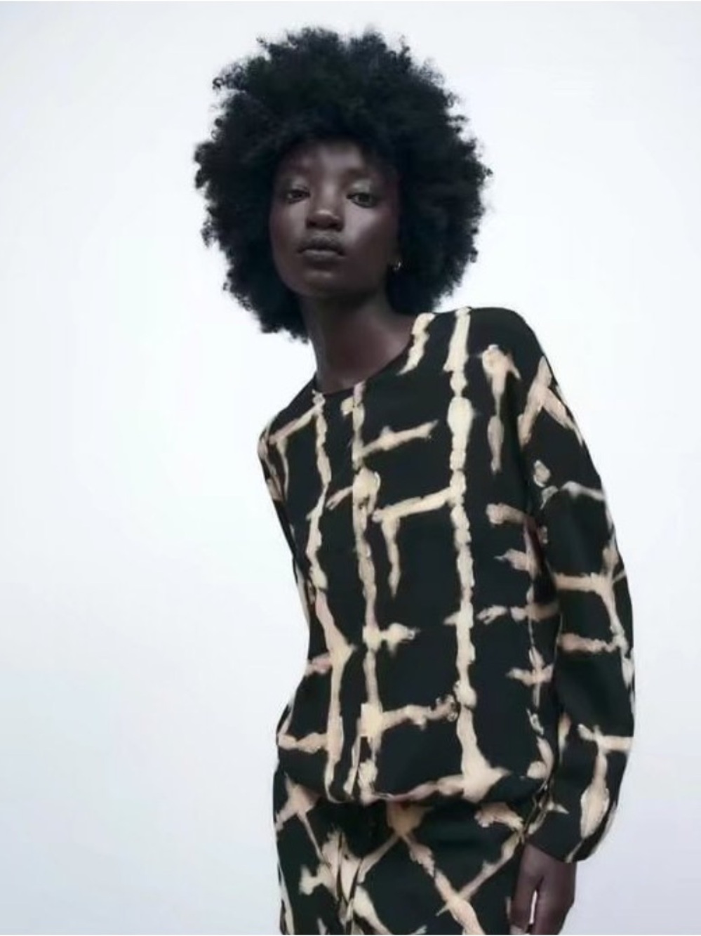 Zara Black Cream Geometric Print Long Sleeve Drawstring Hem Blouse Women’s Top